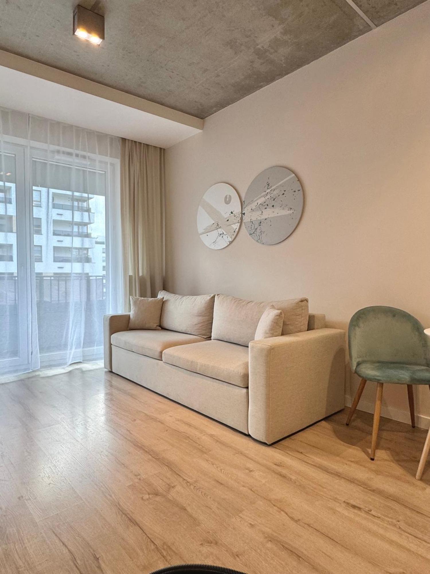 Komputerowa Apartments Airport And Business District 바르샤바 외부 사진