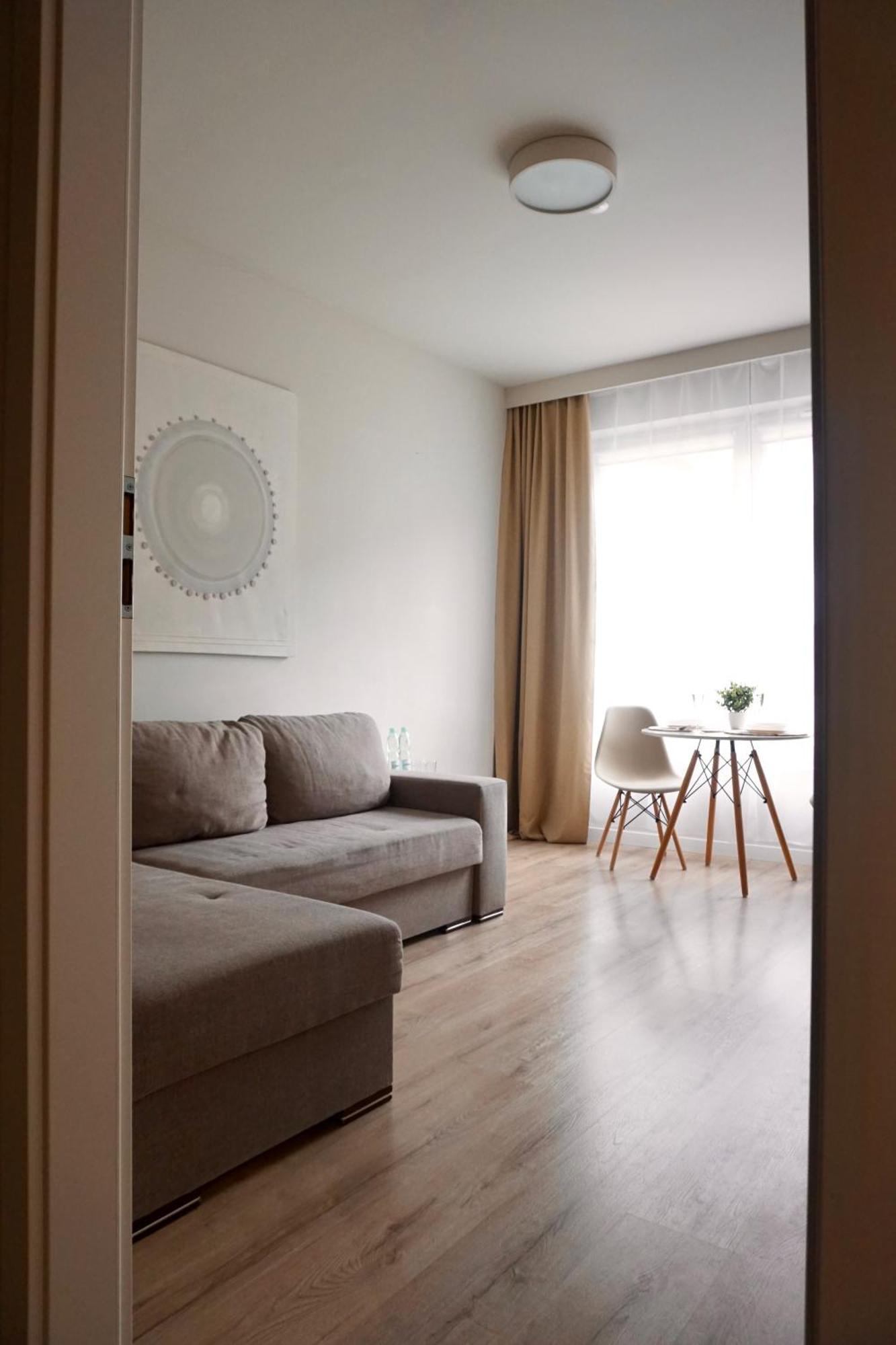 Komputerowa Apartments Airport And Business District 바르샤바 외부 사진